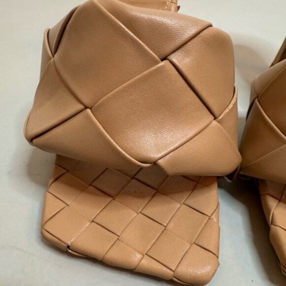 Bottega-Inspired Padded Mules | Light Beige | Size 6 | Chic Minimalist Heel - Picture 9 of 16